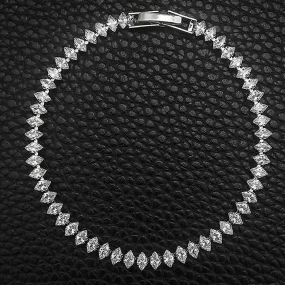 ‘7’ NEW  925 STERLING SILVER DIAMOND BRACELET, NICE BRACELET, CUTE BRACELET - Picture 3 of 4